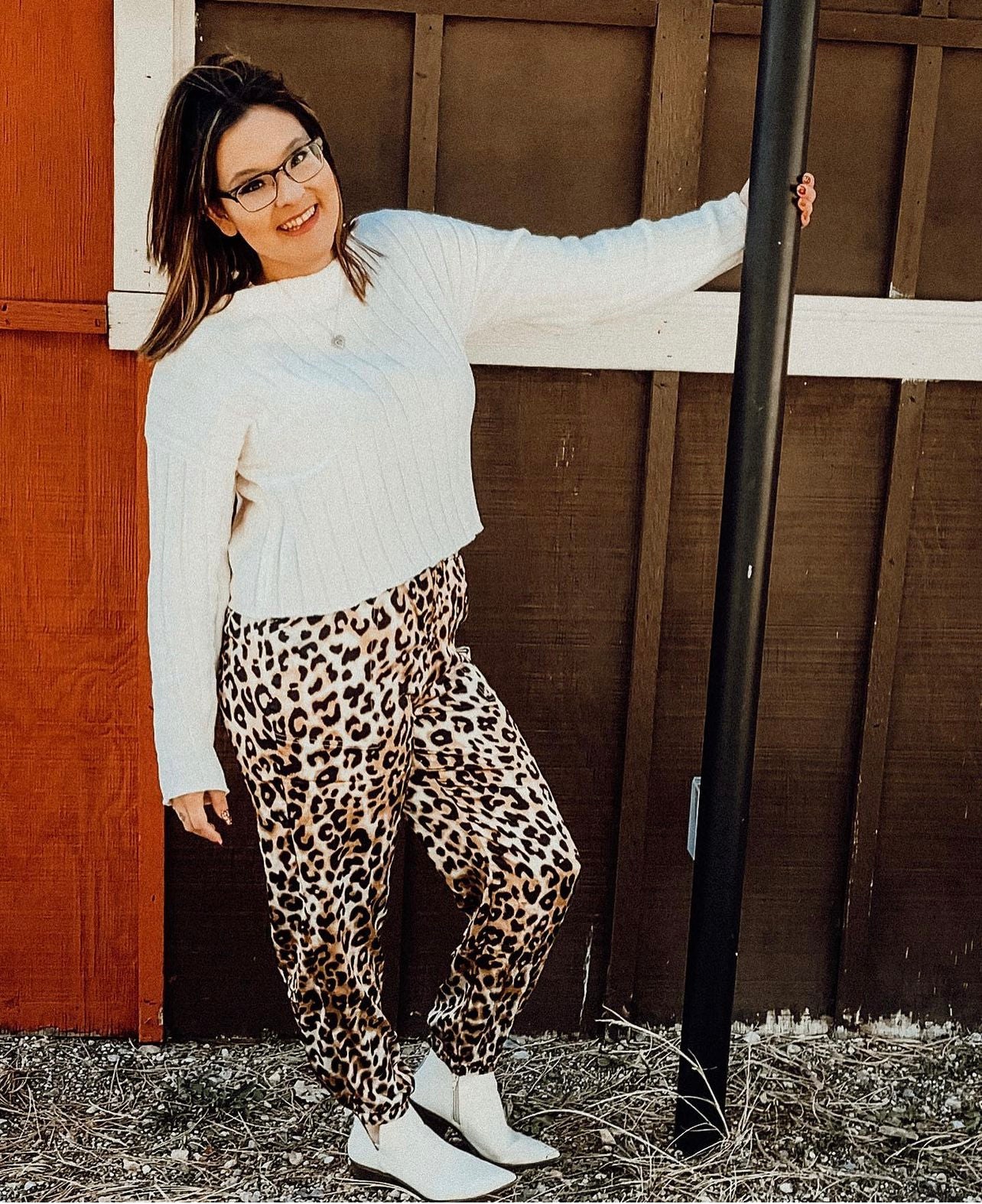 Vivian - Cream SOFT Cropped Sweater