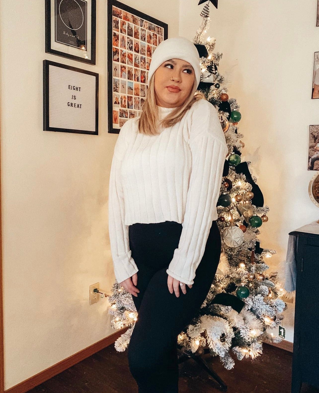 Vivian - Cream SOFT Cropped Sweater
