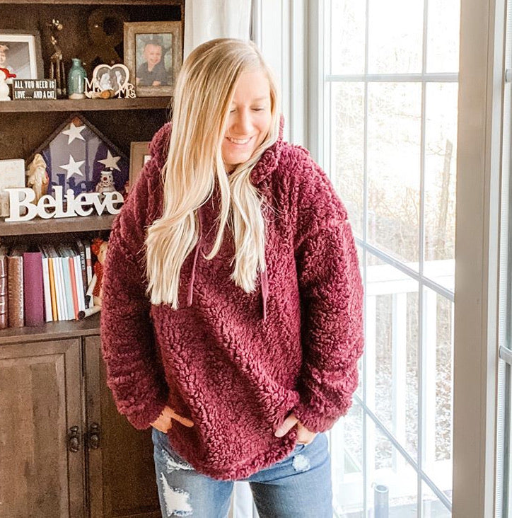 Rory - Burgundy Faux Fur Pullover