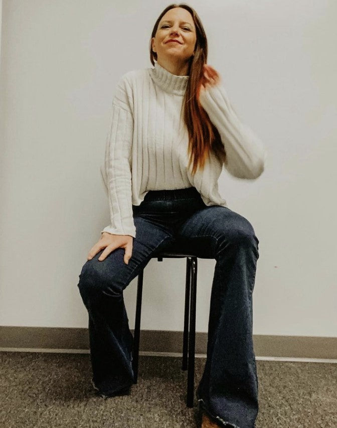 Vivian - Cream SOFT Cropped Sweater