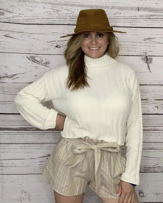 Vivian - Cream SOFT Cropped Sweater