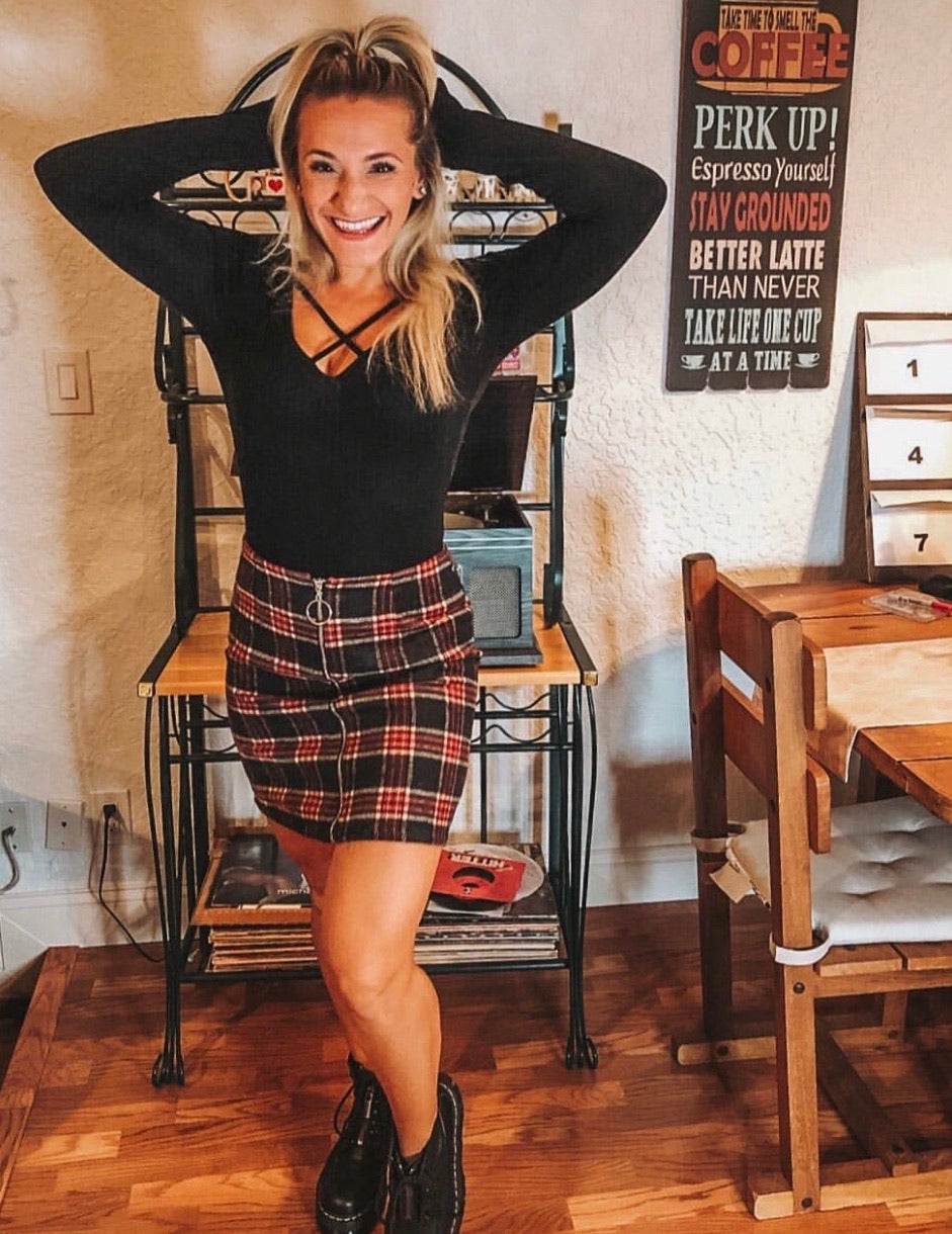 Niki - Plaid Skirt
