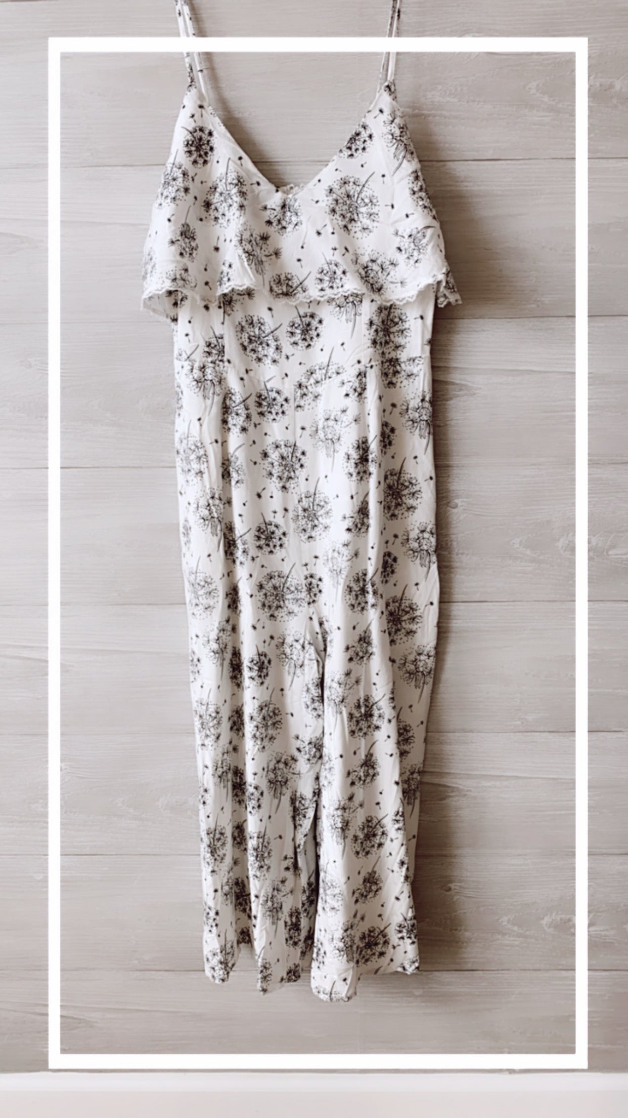 Juniper - White + Black Jumper