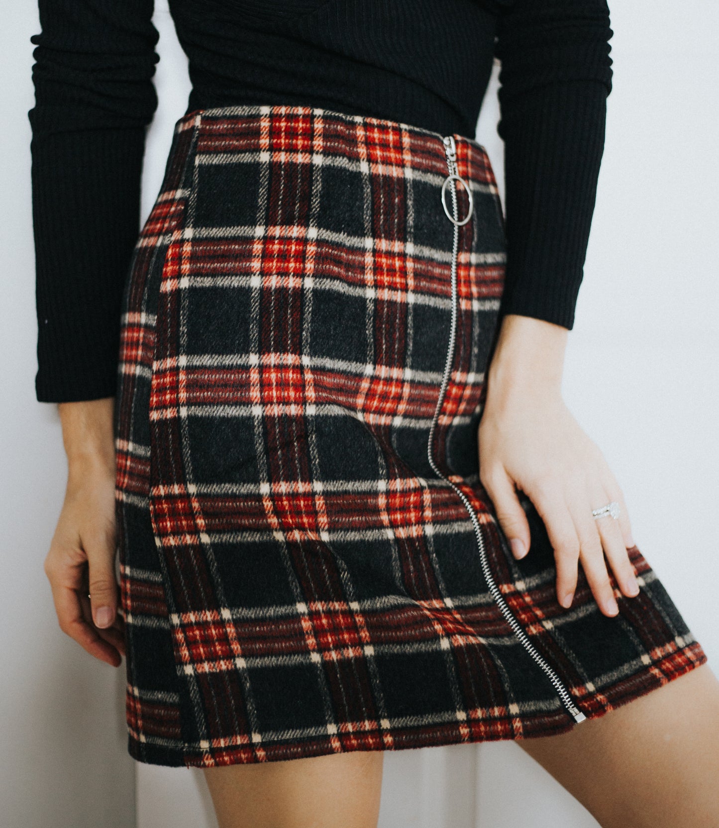 Niki - Plaid Skirt